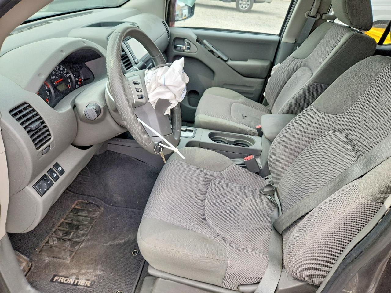 2019 Nissan Frontier SV