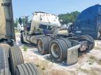 2015 Freightliner Columbia Semi Truck