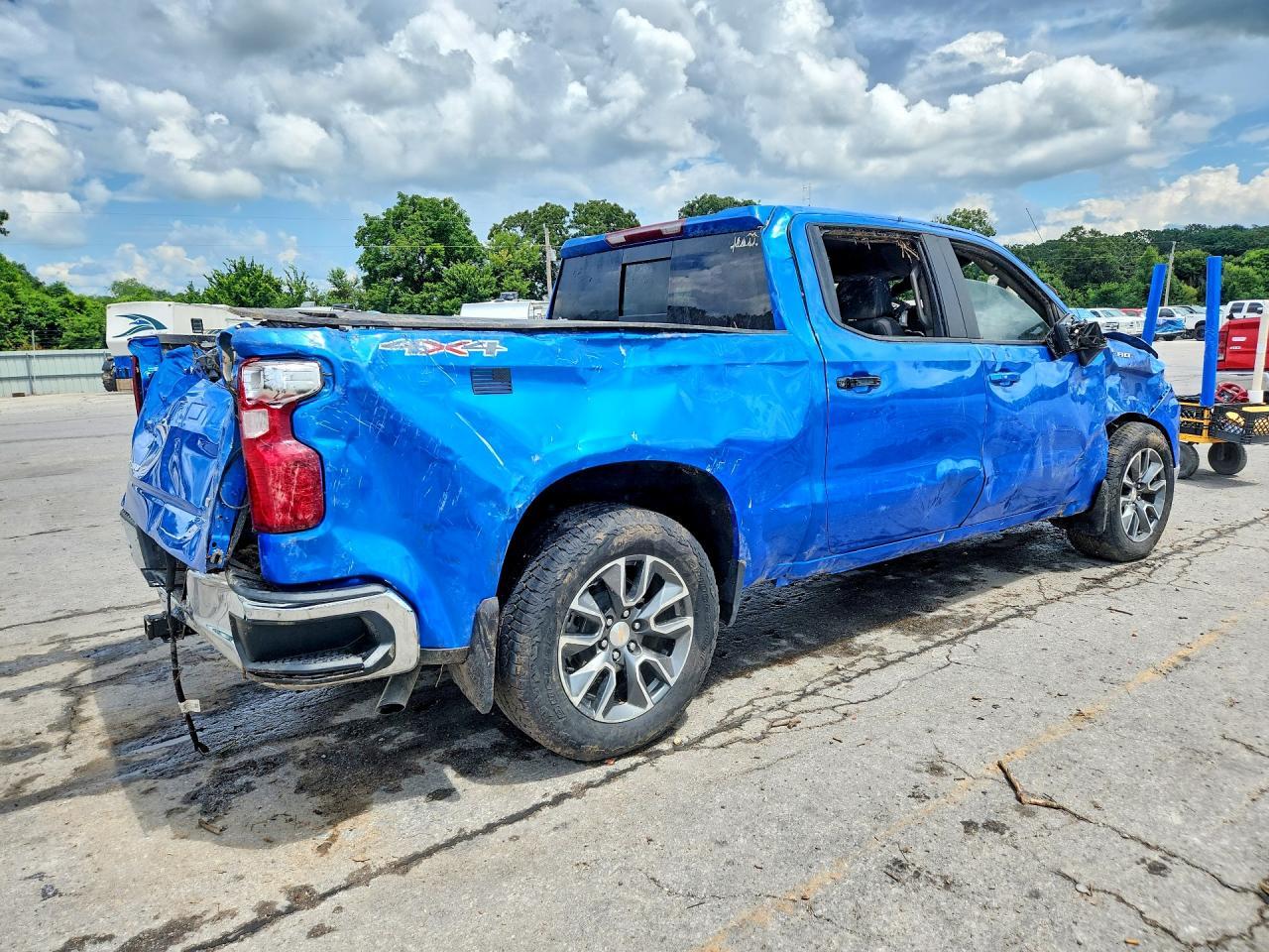 2025 Chevrolet Silverado K1500 LT