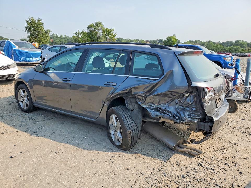 2015 Volkswagen Golf Sportwagen tdi s