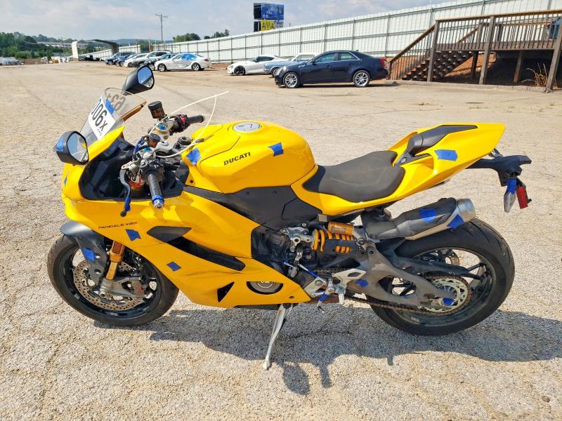 2026 Ducati Panigale V2