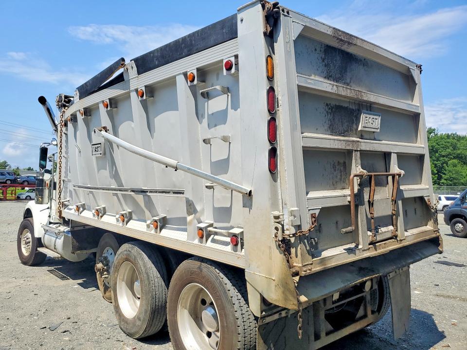 2001 International 9900 9900I