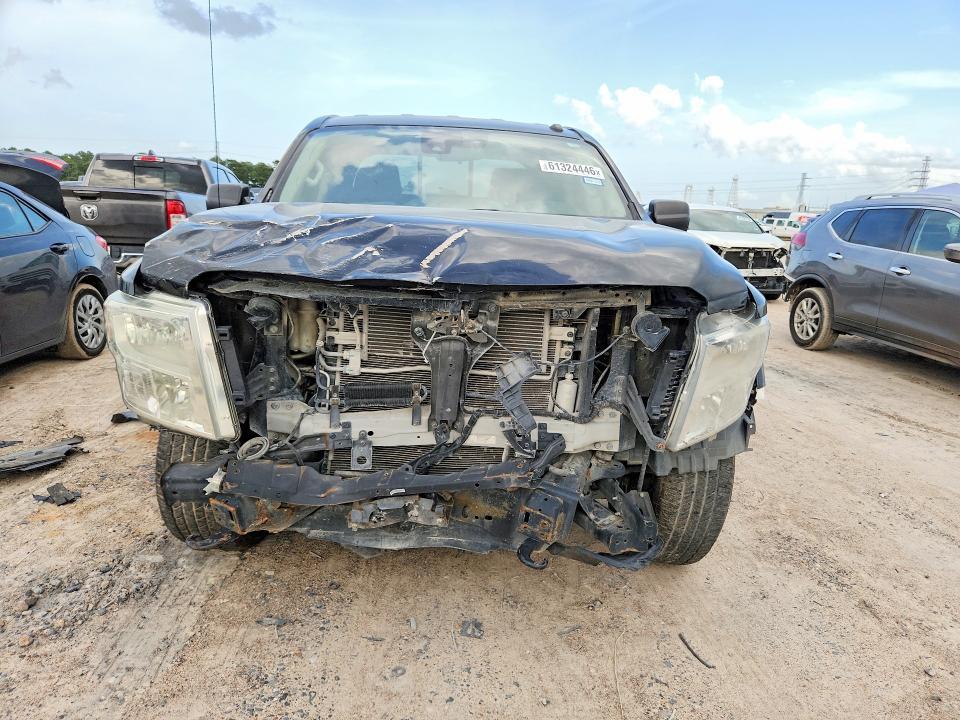 2021 Nissan Titan SV