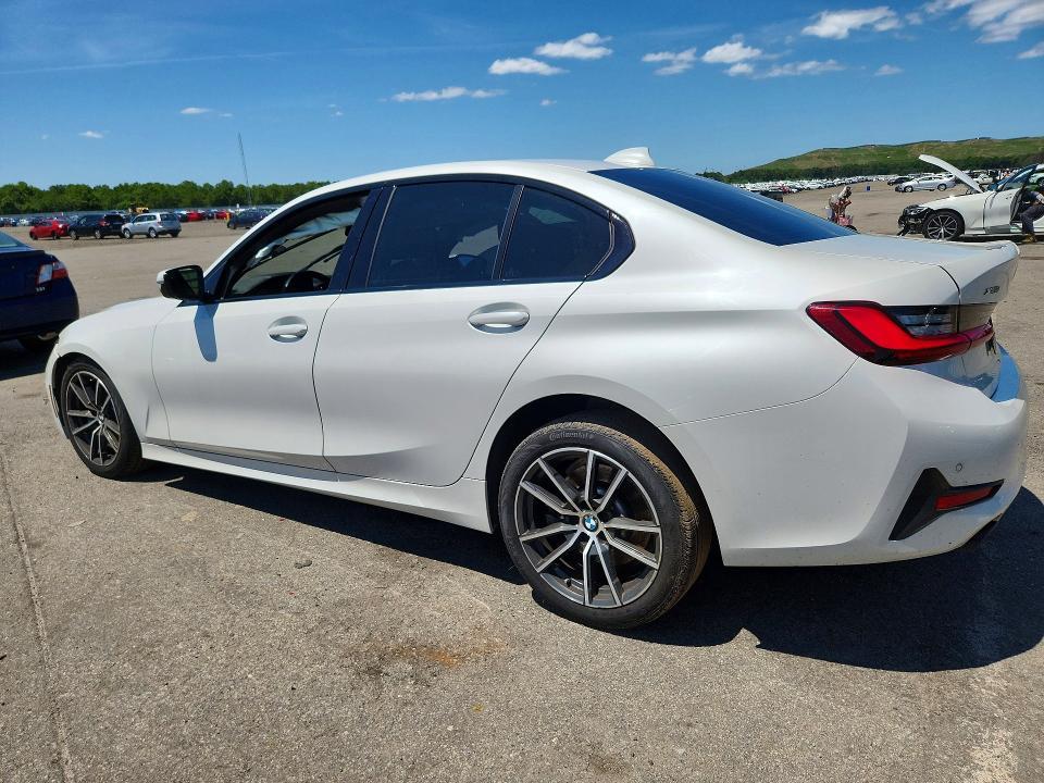 2022 BMW 330xi