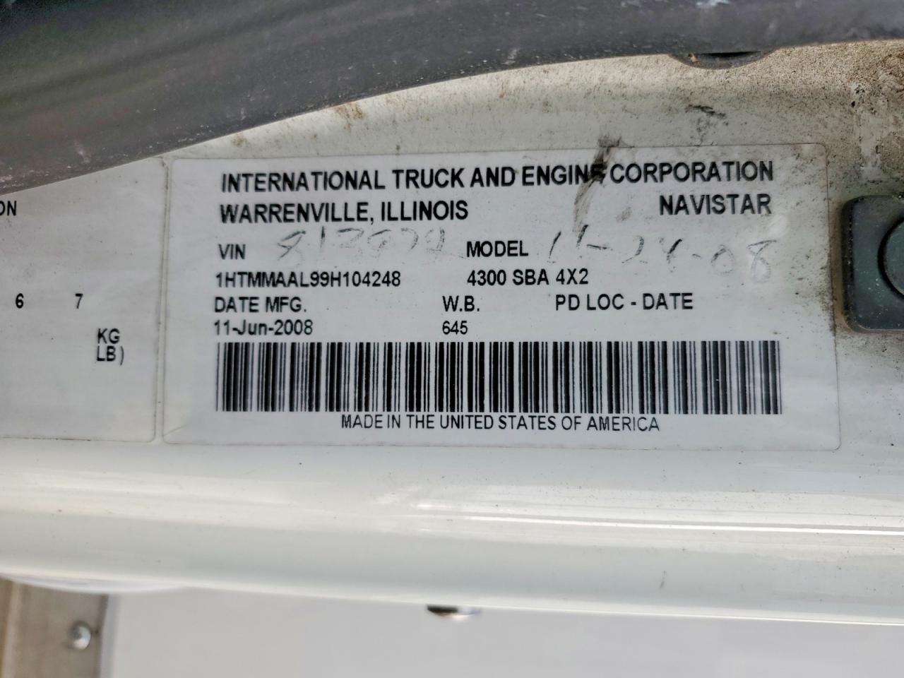 2009 International 4300 BOX Truck
