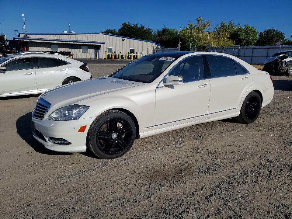 2013 Mercedes-Benz S 550
