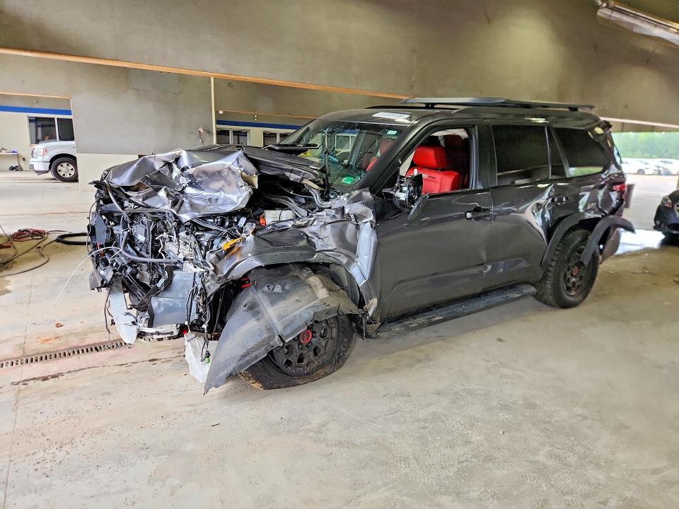 2024 Toyota Sequoia trd pro