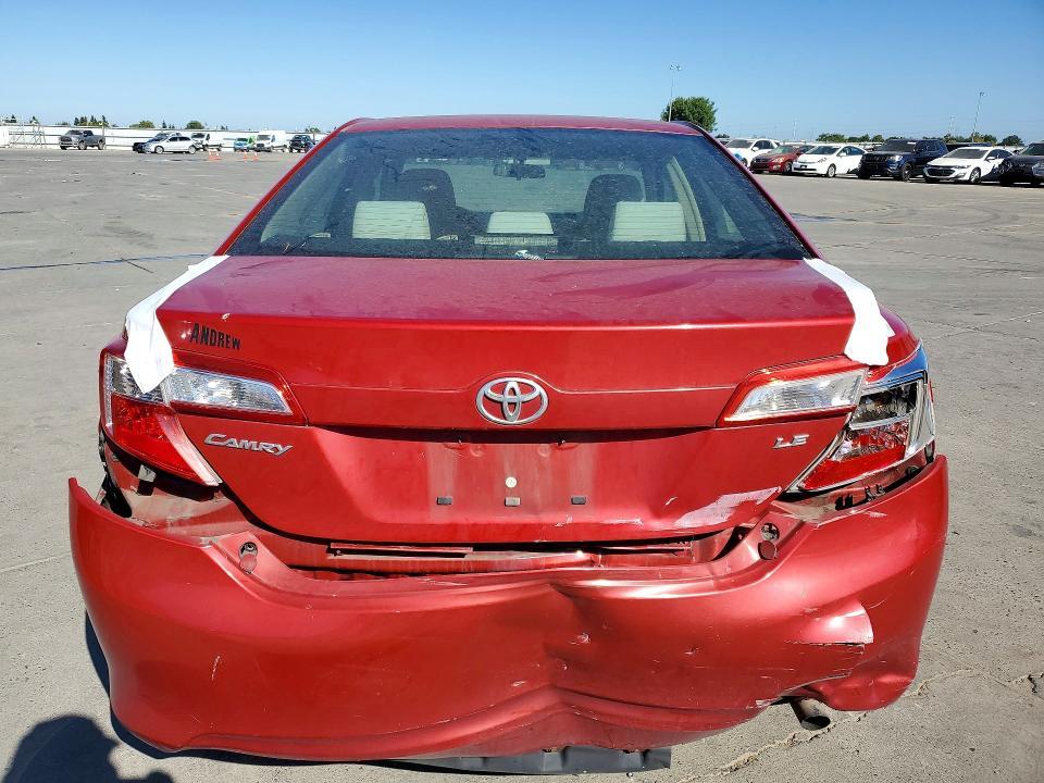2012 Toyota Camry le