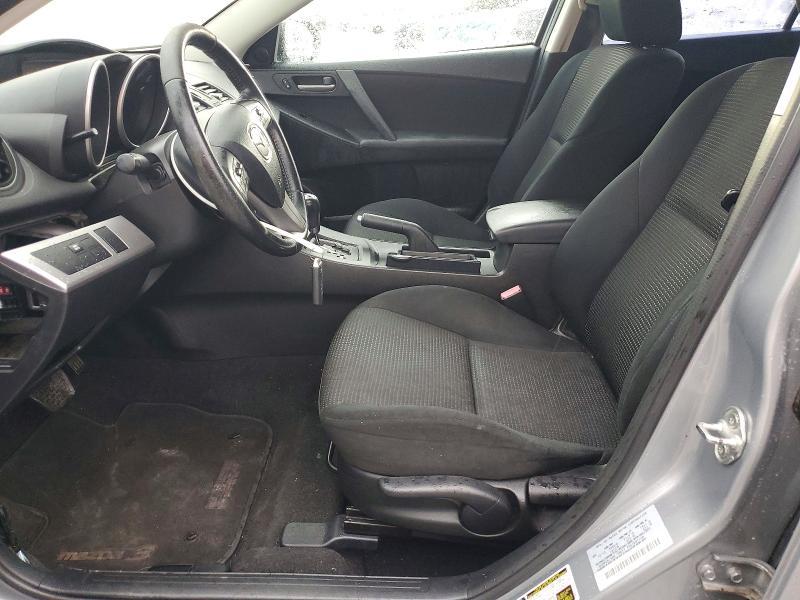 2013 Mazda 3 I