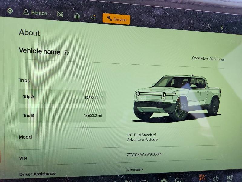 2025 Rivian R1T Adventure
