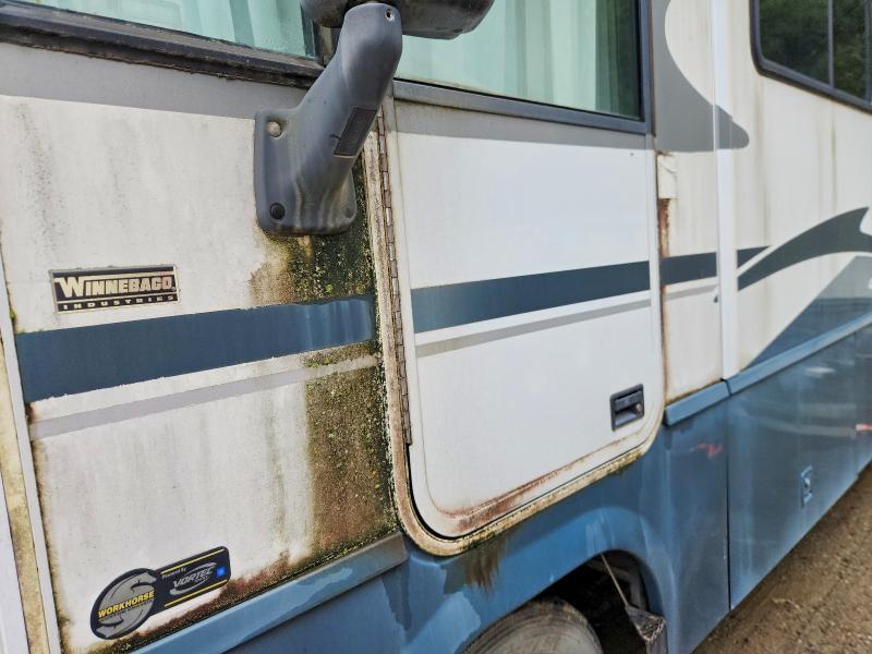 2003 Winnebago Suncruiser rv