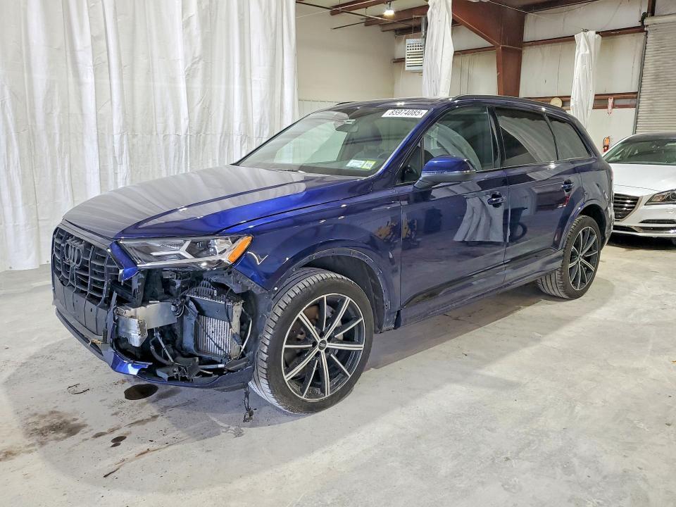 2021 Audi Q7 Premium Plus