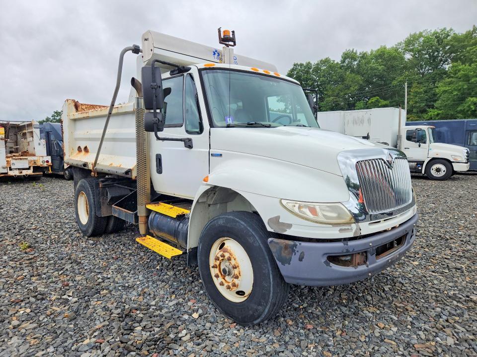 2009 International 4400 Dump Truck