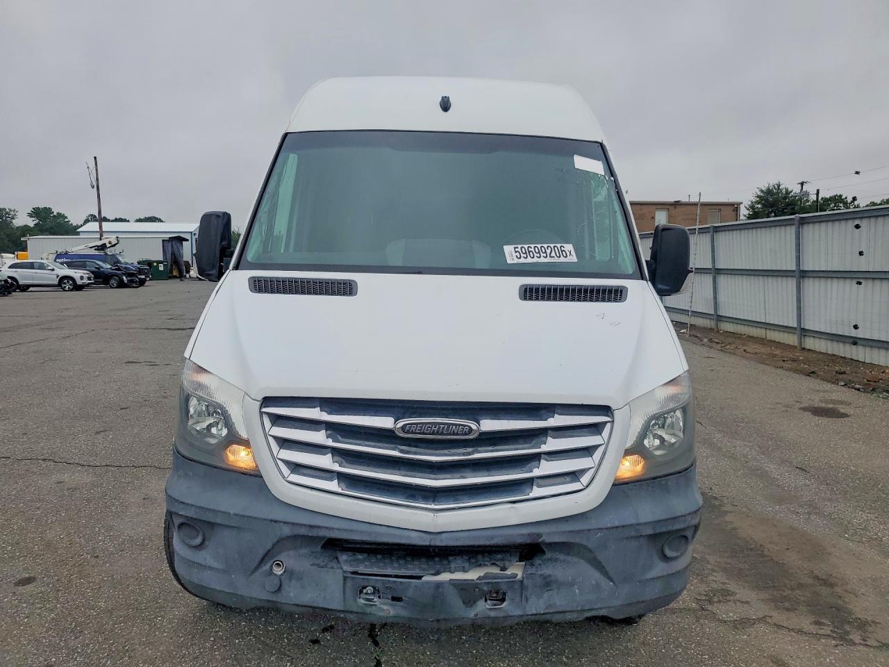 2015 Freightliner Sprinter 2500 Delivery Van