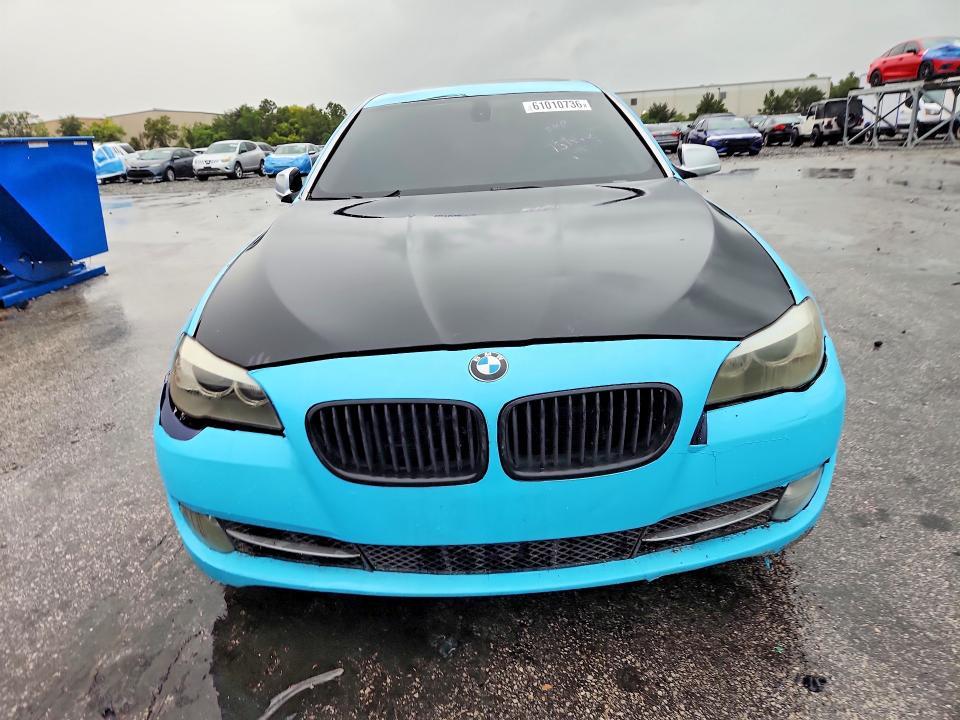 2011 BMW 550 i