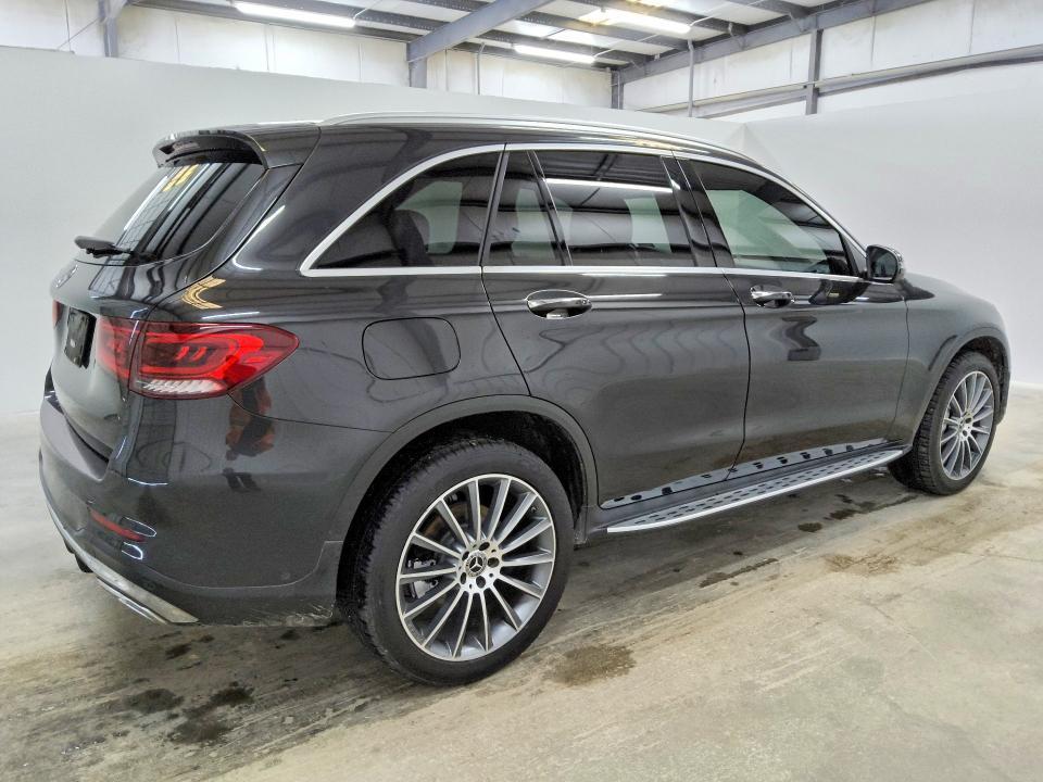 2021 Mercedes-Benz Glc 300