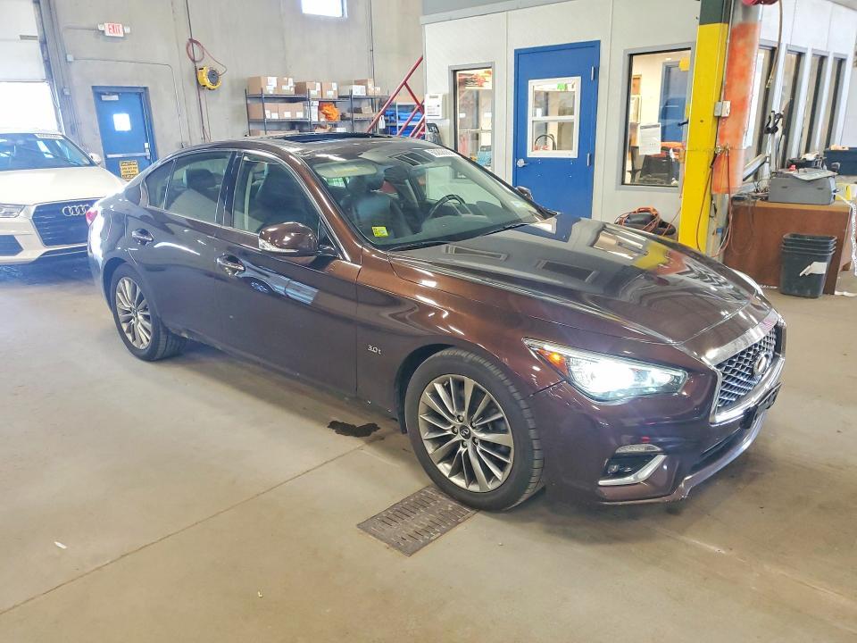 2018 Infiniti Q50 3.0t Luxe
