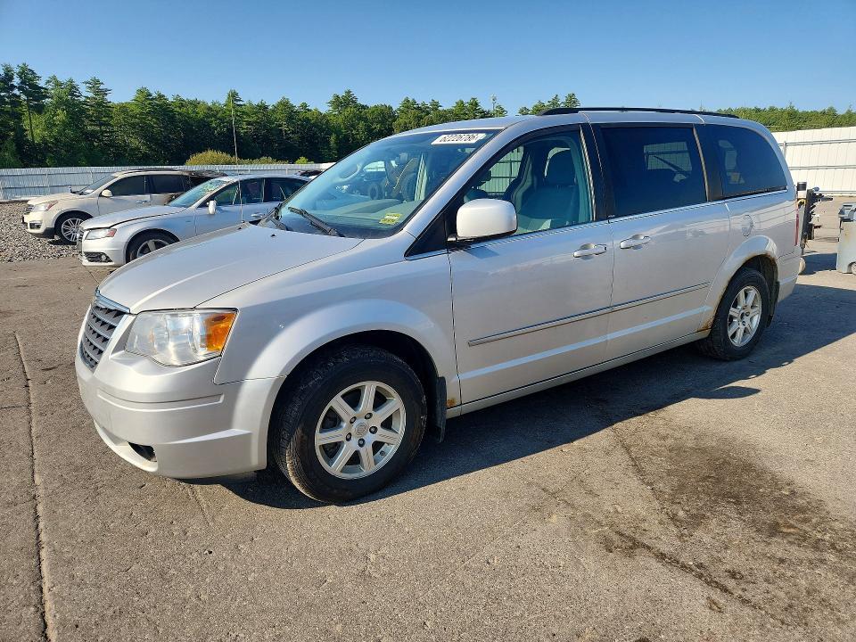 2010 Chrysler Town & Country Touring