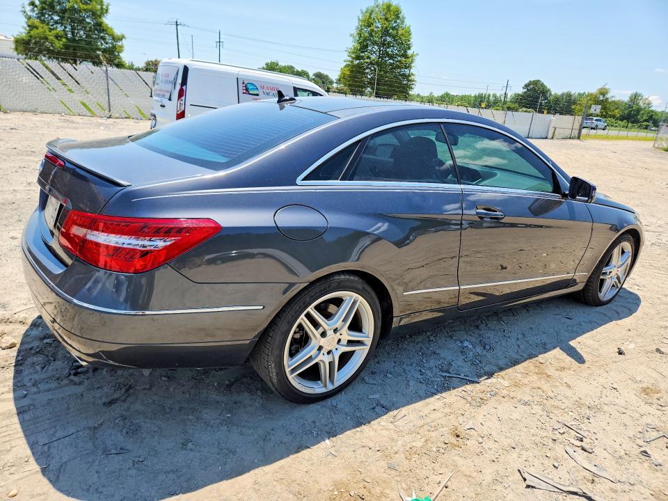 2011 Mercedes-Benz E 350