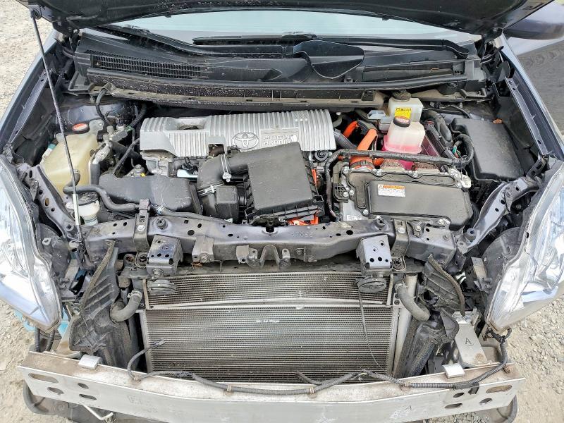 2015 Toyota Prius Plug-in Hybrid Base