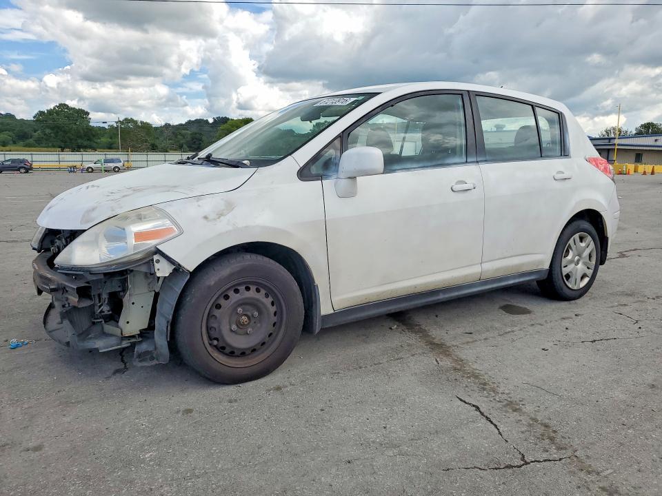 2012 Nissan Versa 1.8 s