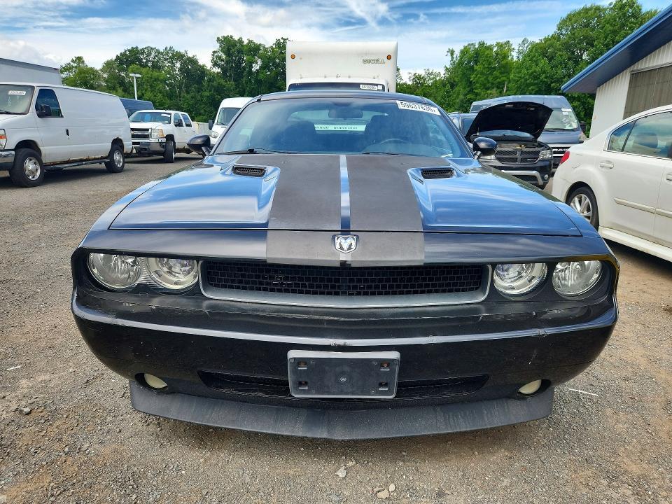 2009 Dodge Challenger se