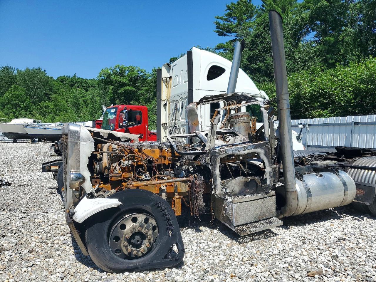 2006 Peterbilt 379 Semi Truck