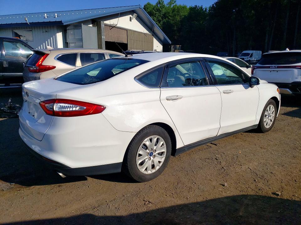 2013 Ford Fusion s