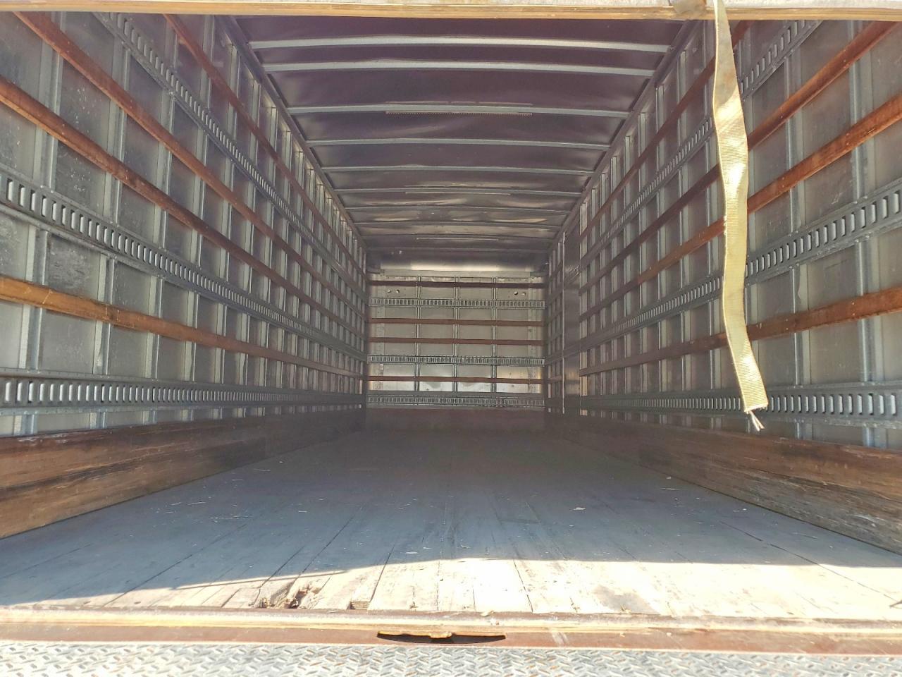 2017 Freightliner Business Class M2 BOX Truck
