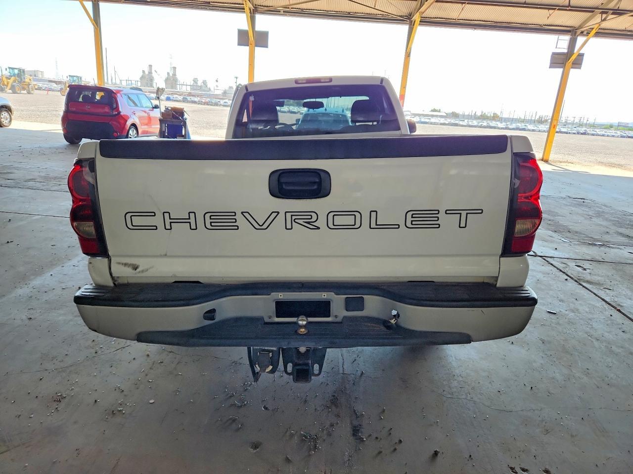 2004 Chevrolet Silverado C1500