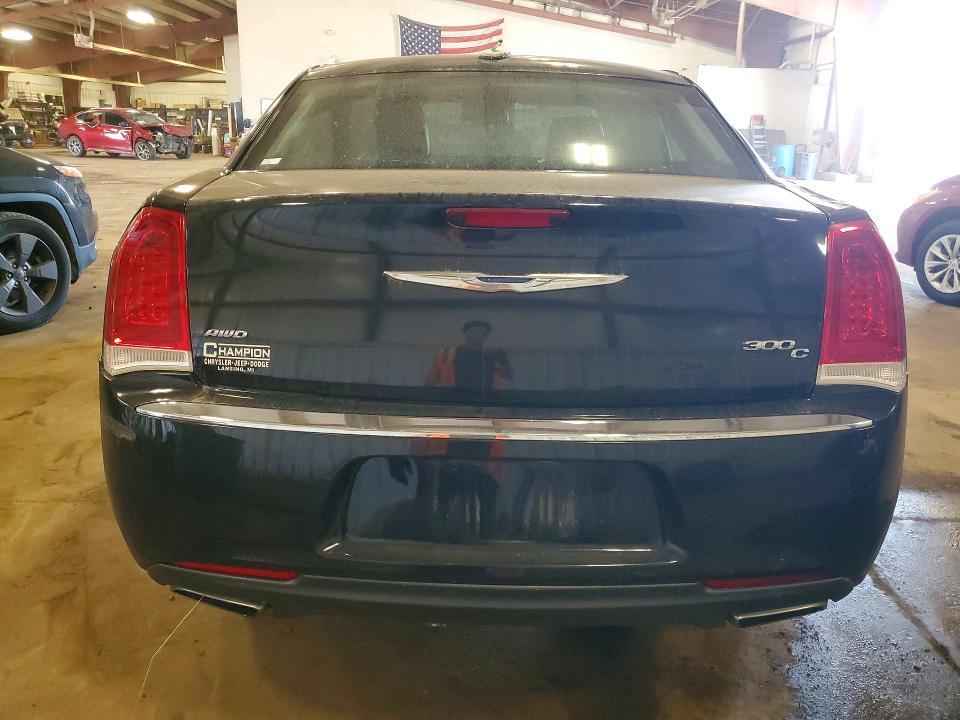 2016 Chrysler 300c