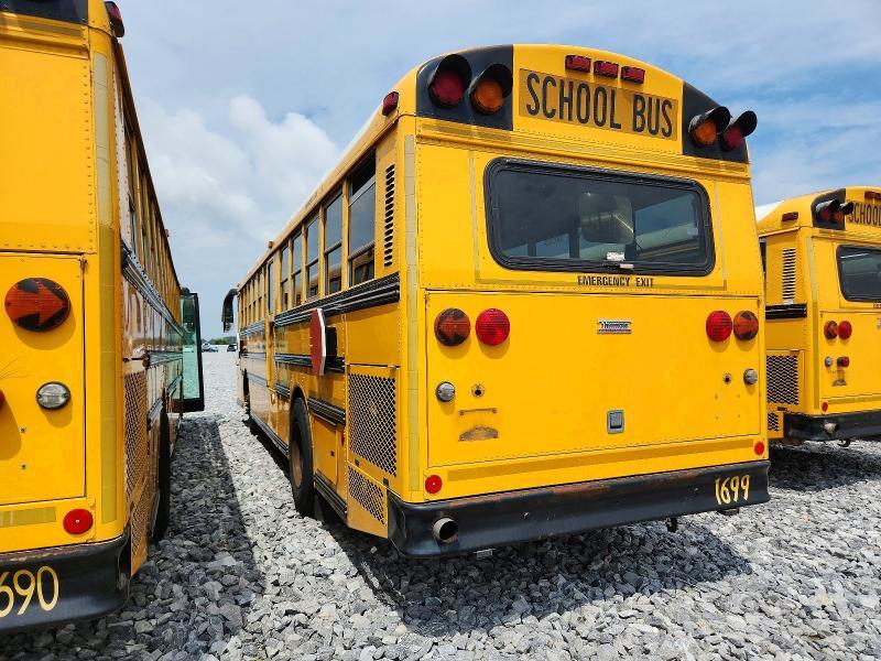 2004 Thomas School Bus-Bus