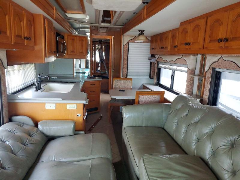 2005 Spartan Fleetwood RV