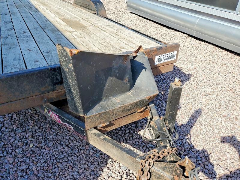 2015 Midsota Nova TB8220 Equipment Trailer