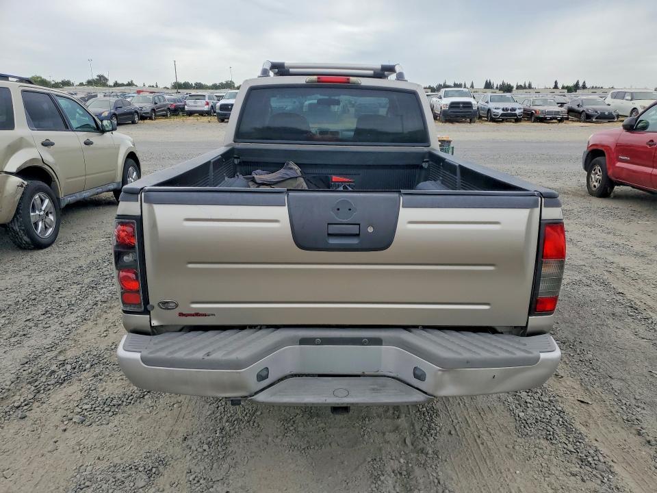 2004 Nissan Frontier Crew Cab SC