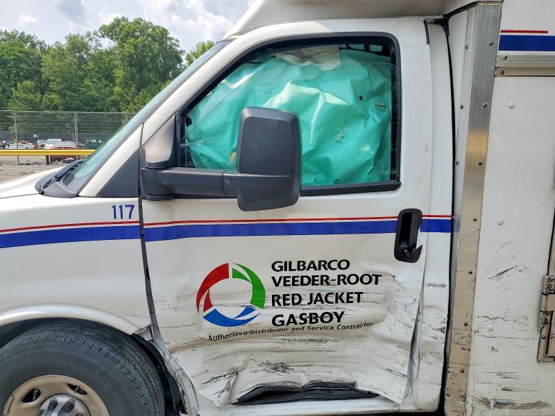 2025 Chevrolet Express G3500