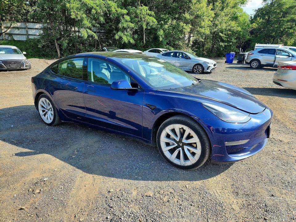 2022 Tesla Model 3