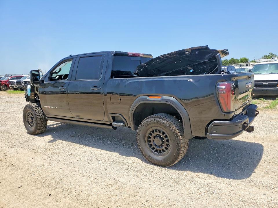 2025 GMC Sierra K2500 AT4X