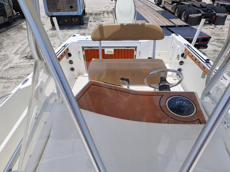 2002 Wellcraft Boat 25-Boat