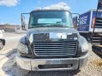 2007 Freightliner M2 106 MED-Flat BED Truck