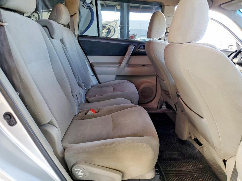 2013 Toyota Highlander Plus