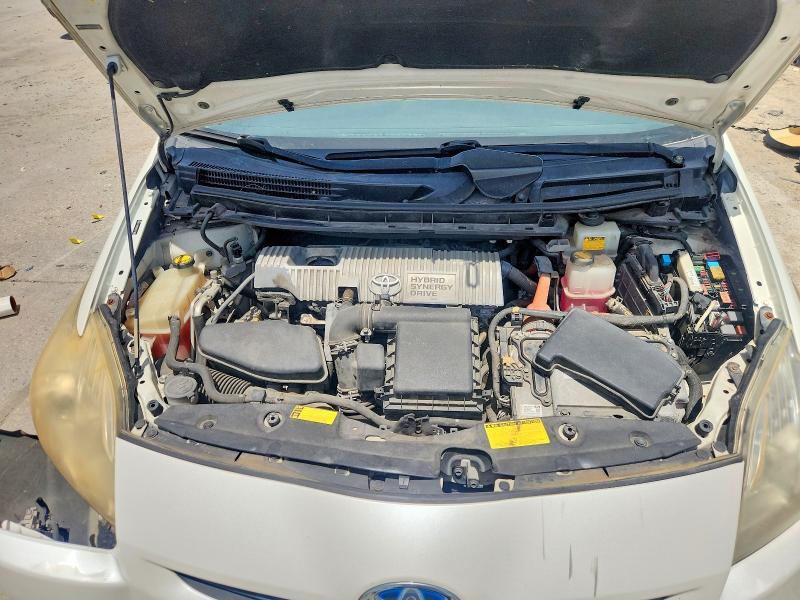 2010 Toyota Prius ii