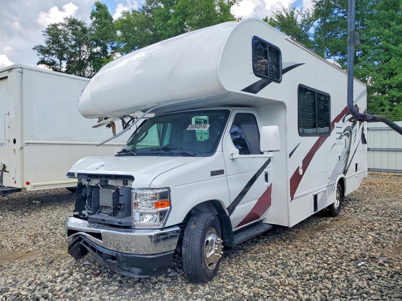 2022 Ford E350 RV
