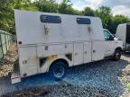 2010 Ford Econoline E450 Super Duty Cutaway Van