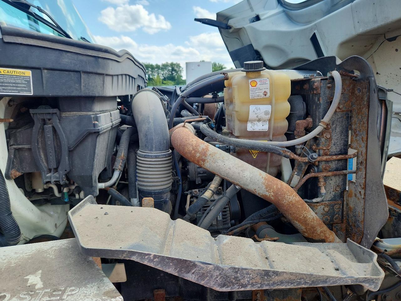 2016 International 7400 Spreader Truck
