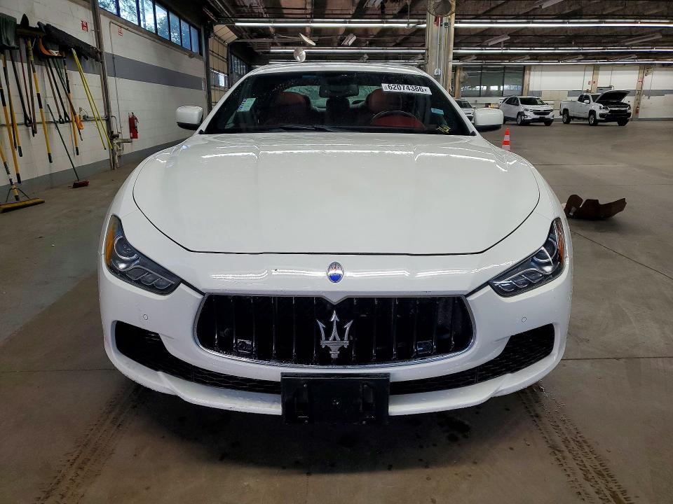 2014 Maserati Ghibli s