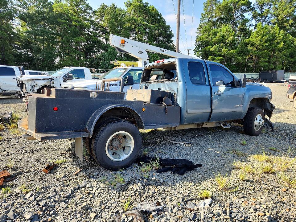 2013 Chevrolet Silverado K3500 LTZ