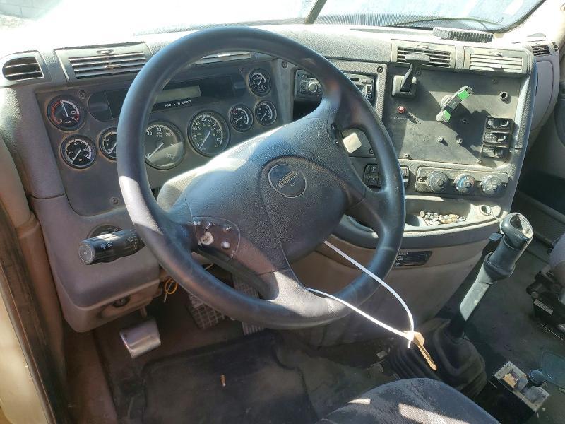 2011 Freightliner Cascadia