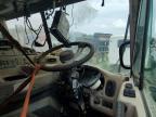2016 Peterbilt 320