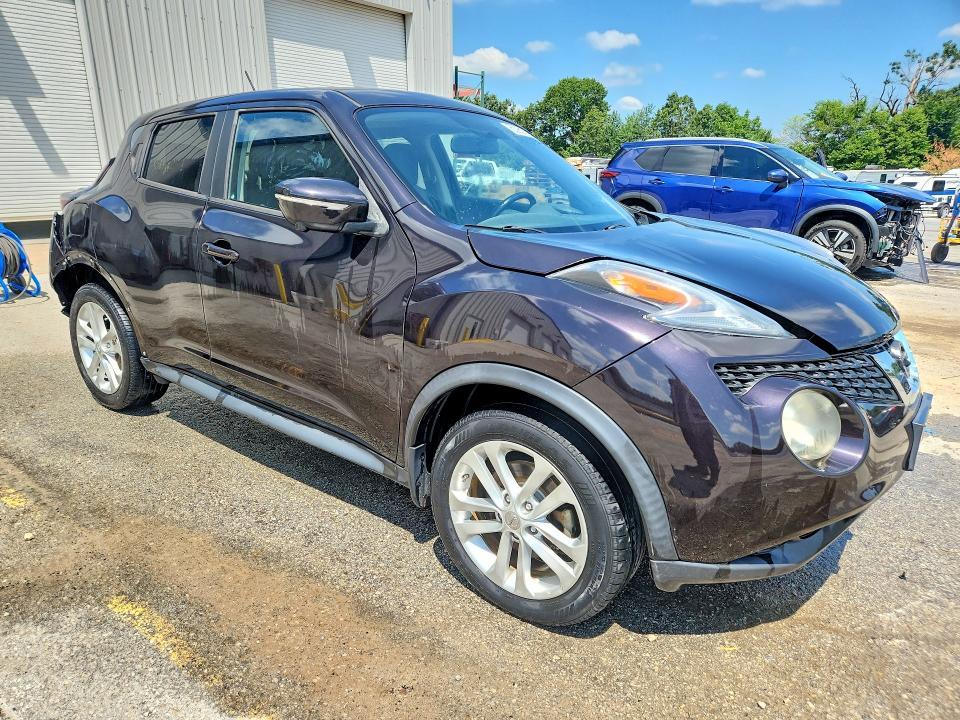 2015 Nissan Juke sv